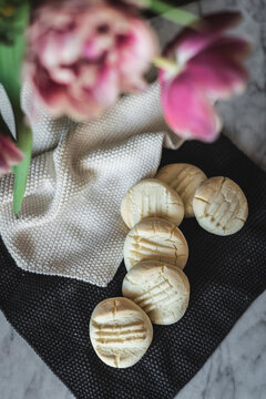 Gluten Free White Cookies