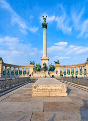 Fototapeta na wymiar View of Heroes square , Budapest, Hungary
