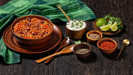 vegetarian chili with kidney beans and lentils
