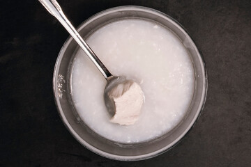 Diet of Chicken Breast and Rice Water. Bland food for dogs with diarrhea.