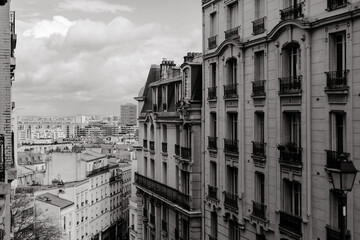 L'architecture parisienne en noir et blanc