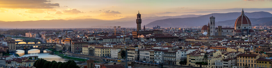 Fototapeta na wymiar Cities of the World - Firenze, Italy
