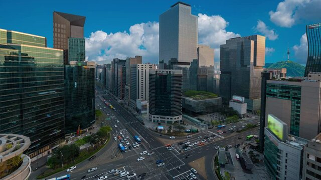 View traffic  of downtown with blue sky white clouds at gangnam sqare in seoul city south korea