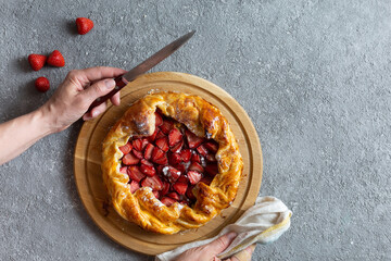 Opened strawberry pie.