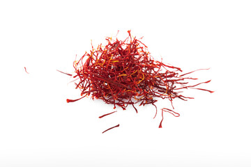 Naklejka premium saffron. dried saffron on white background. saffron spice