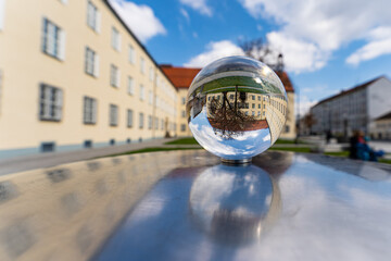 Lensball am Pasinger Rathaus