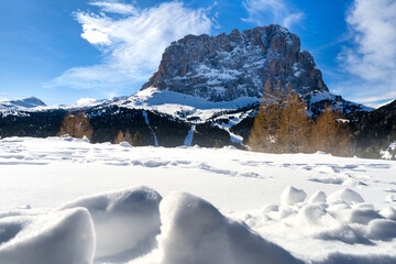 Fototapeta na wymiar Winter sports resort Val Gardena, Gröden in the Dolomites of South Tyrol
