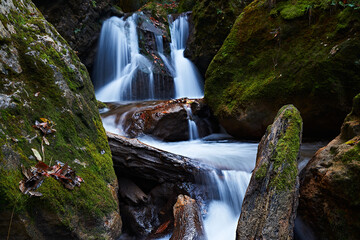 Fototapeta premium Waterfall on a mountain river.