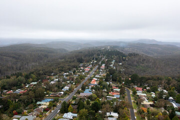 Obraz premium Drone aerial photograph of low clouds over The Blue Mountains