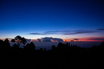 Dawn between mountains 