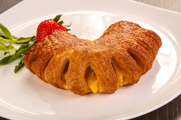 Sweet puff pastry served strawberry