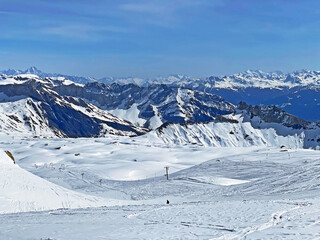 Sports and recreational ski slopes above the Glacier du Sex Rouge (Travel destination Glacier...
