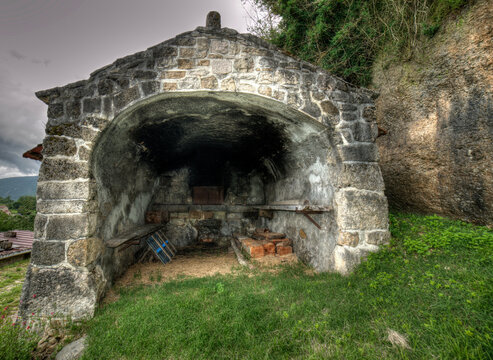 Four banal &agrave; Vieu-en-Valromey, Ain, France