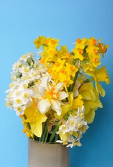Bouquet of daffodils in a vase