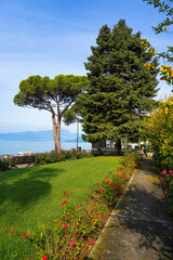 Fototapeta na wymiar Lazise, Lago di Garda, Promenade