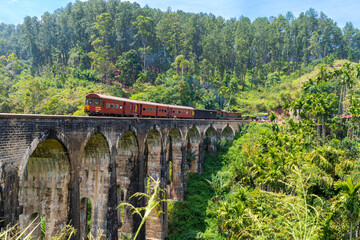 Nine Arch Bridge in Ella auf Sri Lanka