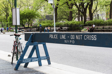 Polizeiabsperrung auf der Straße in New York City USA