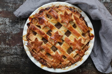 Homemade apple pie with ice cream 