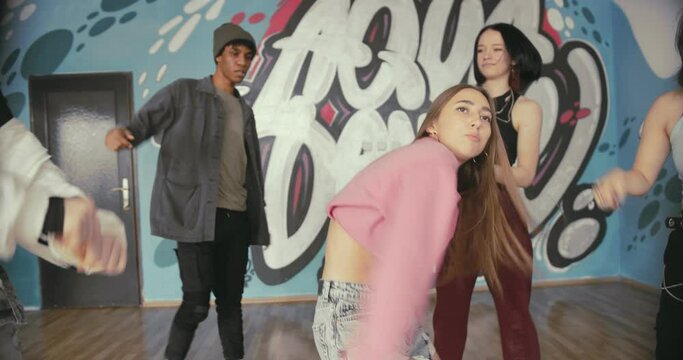 Crew dance