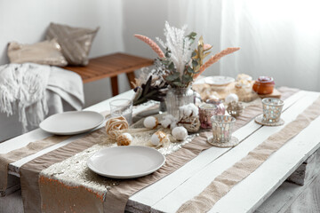 Home table setting for Easter celebration with decorative elements.