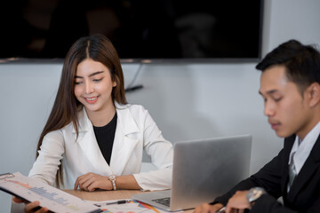 Group of asian young business people Meeting Conference