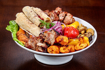 Shashlik mix plate - chicken and beef