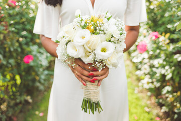 Bouquet of flowers with Lisianthus, mosquito, roses, astromelia and carnation