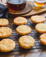 healthy keto cookies with coconut