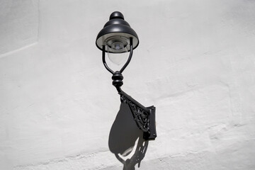 Old lamps along the way, which are still in operation today