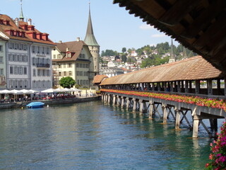 Ponte de madeira