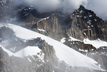 Fototapeta na wymiar Alpine landscape in Gran Paradiso National Park, Italy, Europe 