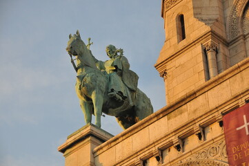 Walking in Montmartre