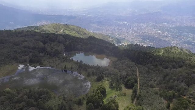Medell&iacute;n desde Santa Elena.