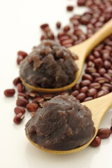 和菓子のつぶ餡とこし餡