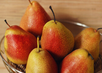 pears and apples