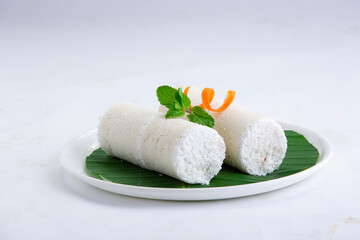 Puttu_white plate_white BG