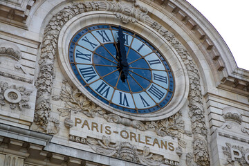 Detail of the clock on Paris train station