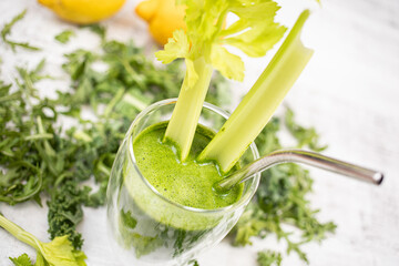 Green sirtuin juice
