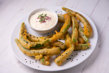Tempura green beans with mayonnaise