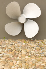 clean propeller © M. & S.-N. Petersen