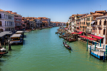 Fototapeta na wymiar Typical views of the city of Venice