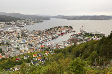 Fototapeta na wymiar View of Bergen Norway city and port from above