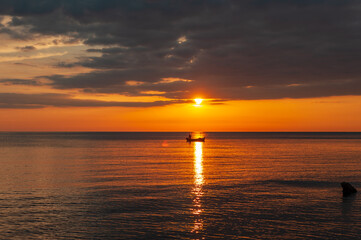 Tramonto all'isola delle femmine in provincia di Palermo