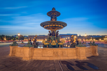 Fototapeta na wymiar Paris, Place de la Concorde during the blue hour