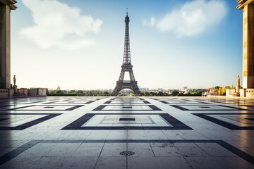 Eiffel Tower, Paris. View over the Tour Eiffel from Trocadero square (Place du Trocadero). Paris,...