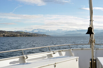 Fototapeta na wymiar Sailing trip on Zurich Lake