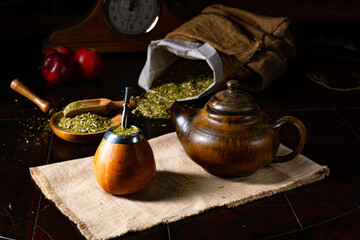 Prepare yerba mate with calabash and bombilla