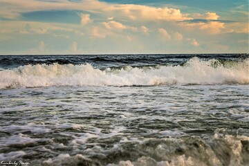 Waves and ocean surf