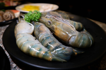 raw prawn, raw shrimp and vegetable