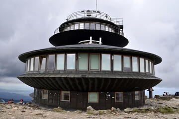 Obserwatorium Meteorologiczne IMGW na Śnieżce, dyski, UFO, Karkonosze, Dolny Śląsk,